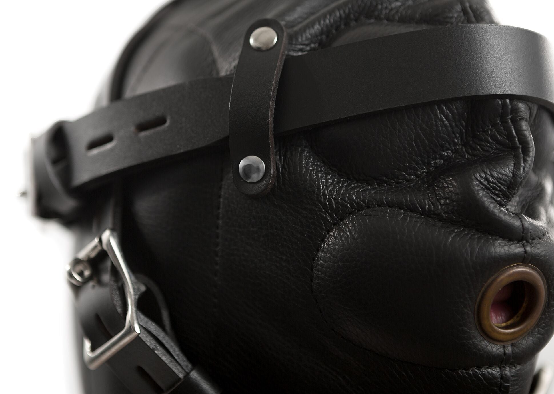 PREMIUM LEATHER SENSORY DEPRIVATION HOOD