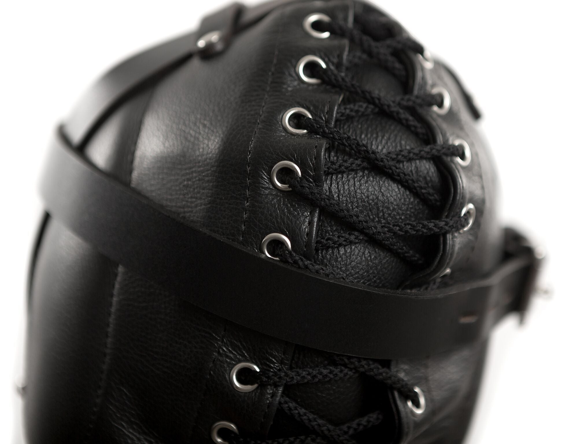 PREMIUM LEATHER SENSORY DEPRIVATION HOOD
