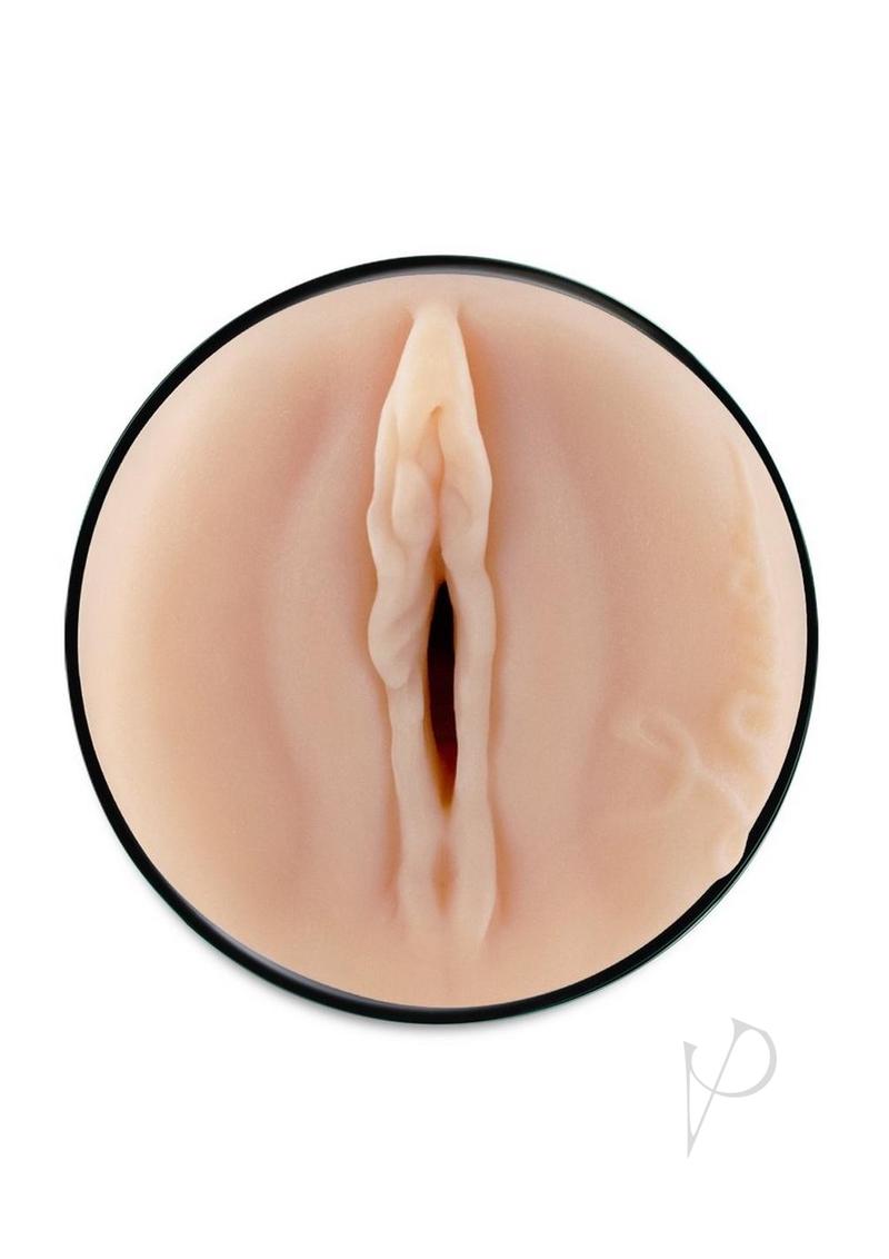 Kiiroo Feel Lauren Phillips