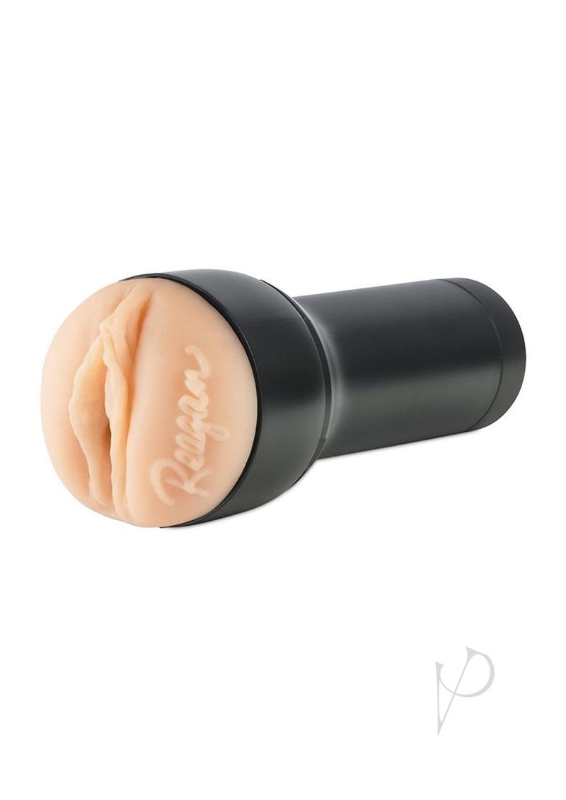 Kiiroo Feel Reagan Fox