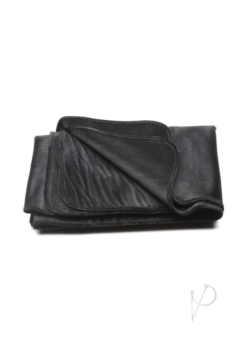 Bedroom Bliss Lovers Waterproof Throw